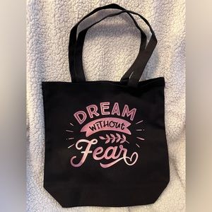 Tote bag